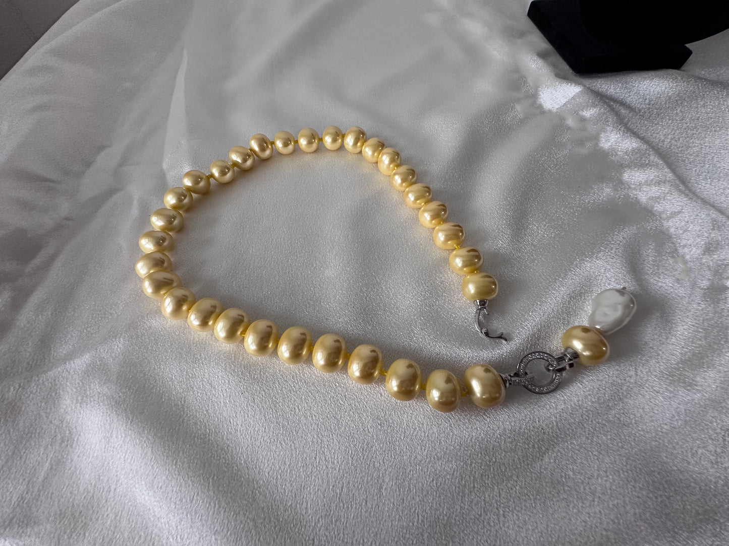 Malaysian Coated Pearl Champagne Color Set