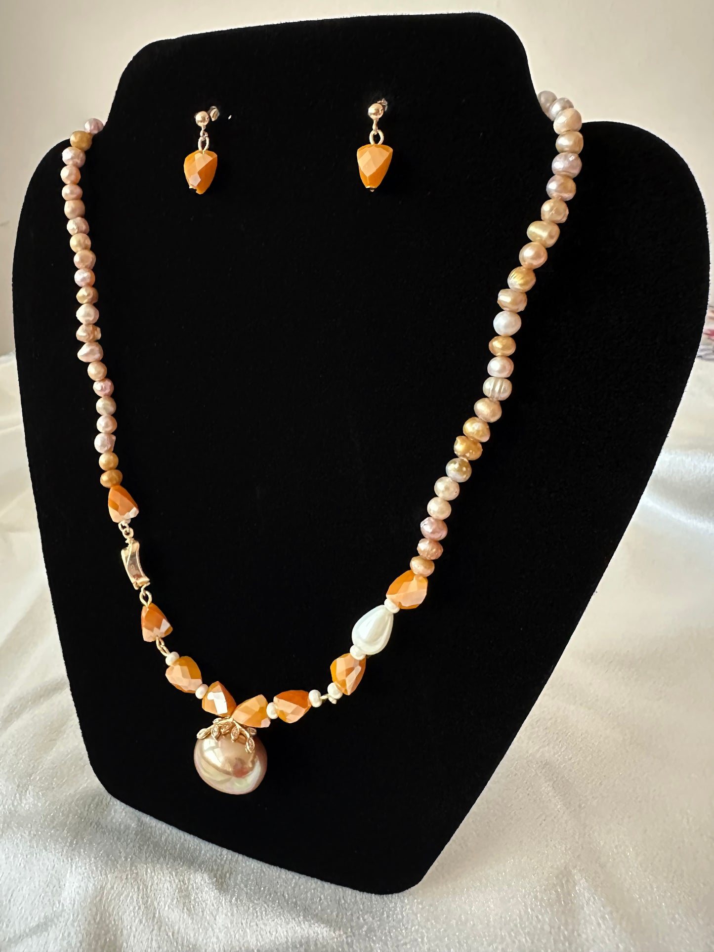 Asymmetric Pearl Champagne Colored Necklace Set