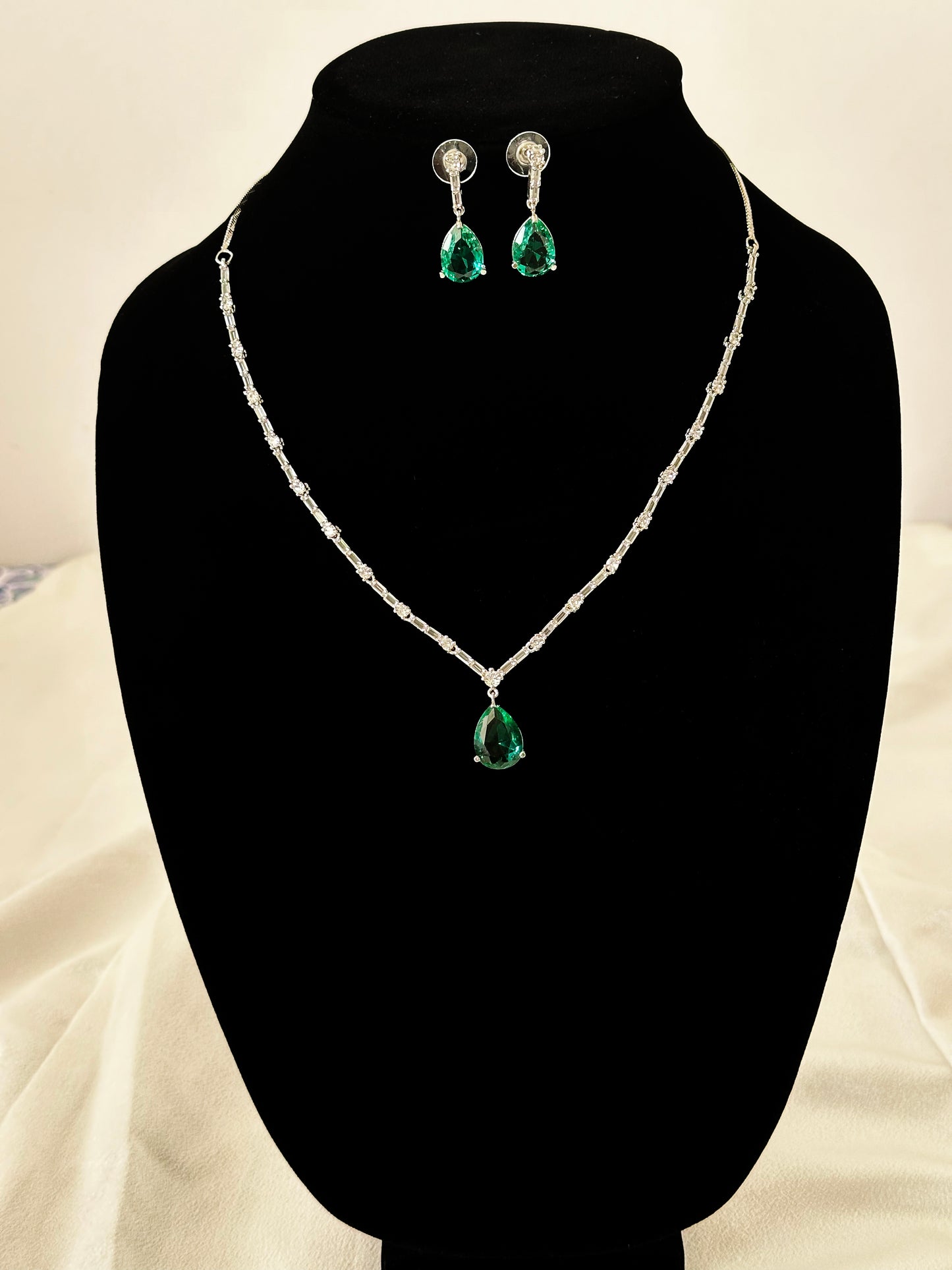 Dia- Pear drop American Diamond Set