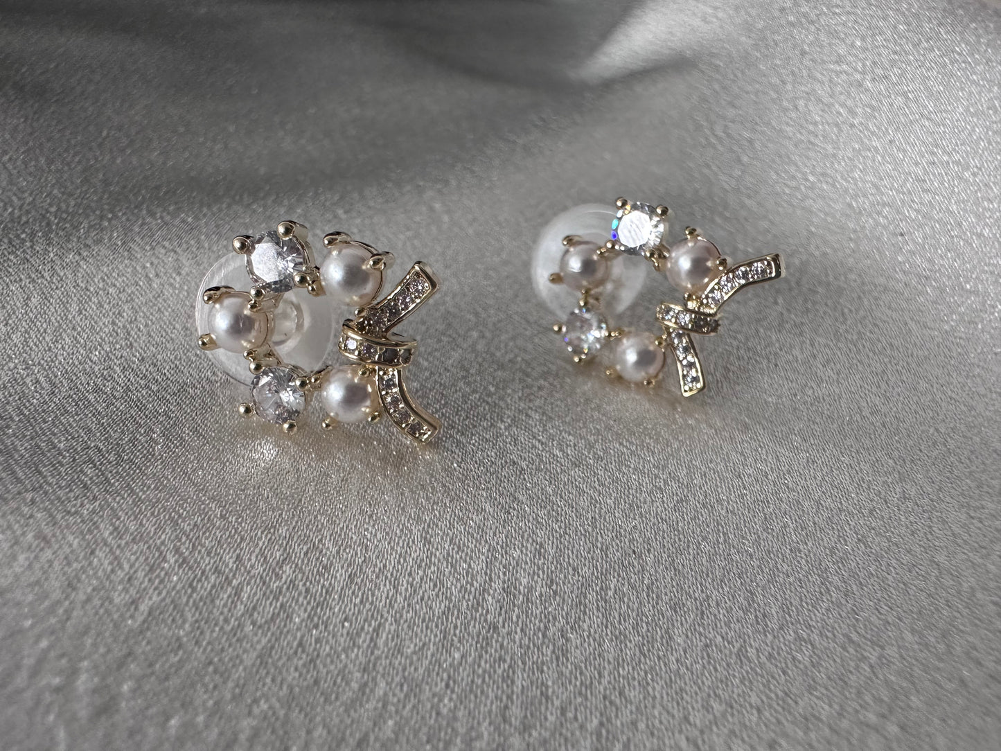 Gold Plated Pearl Stud