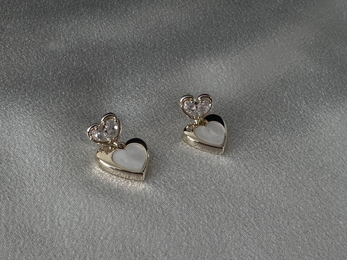 Heart Shape  MOP Earring