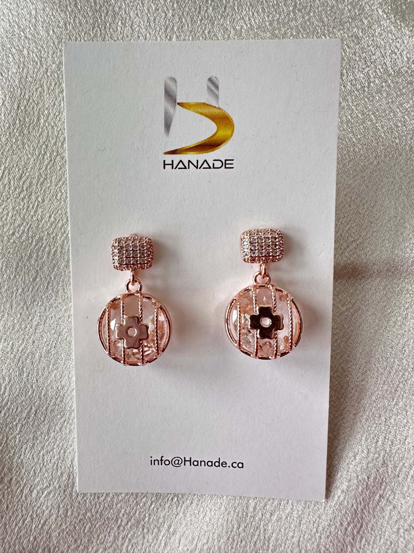Criss-Cross Designer Earring