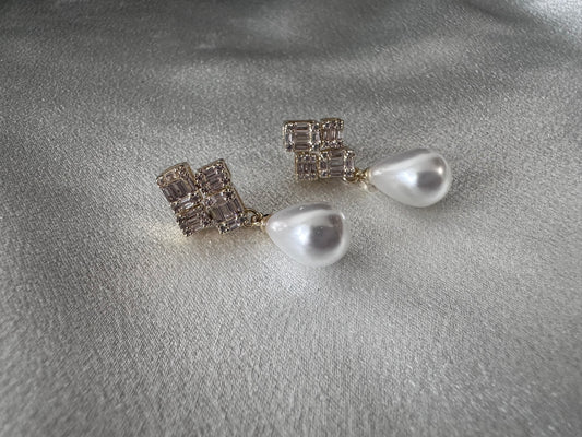 Pearl Decor Dangle Earring