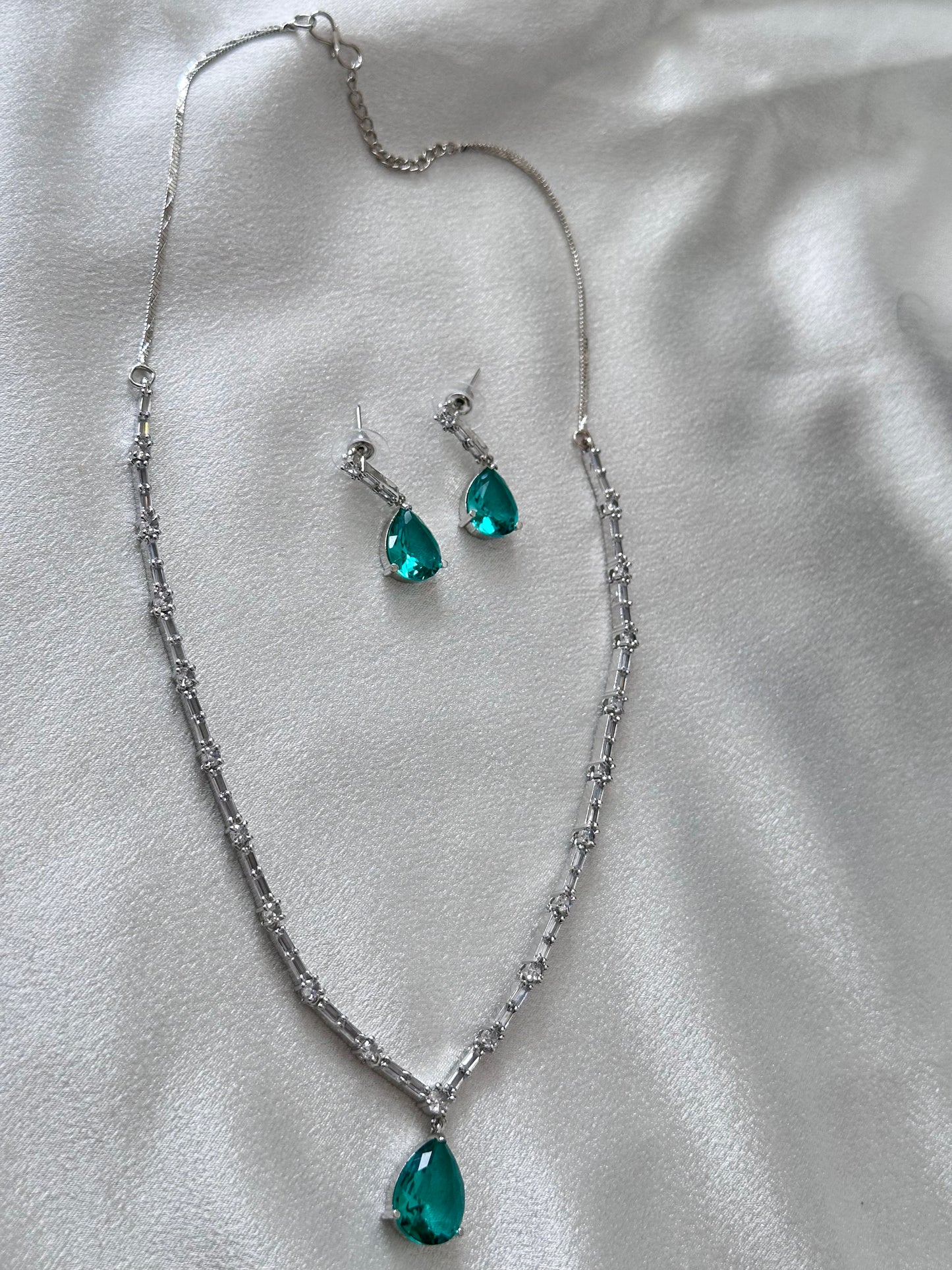 Dia- Pear drop American Diamond Set