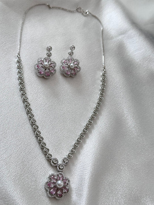 Allure- Flower Pendant AD Necklace Set