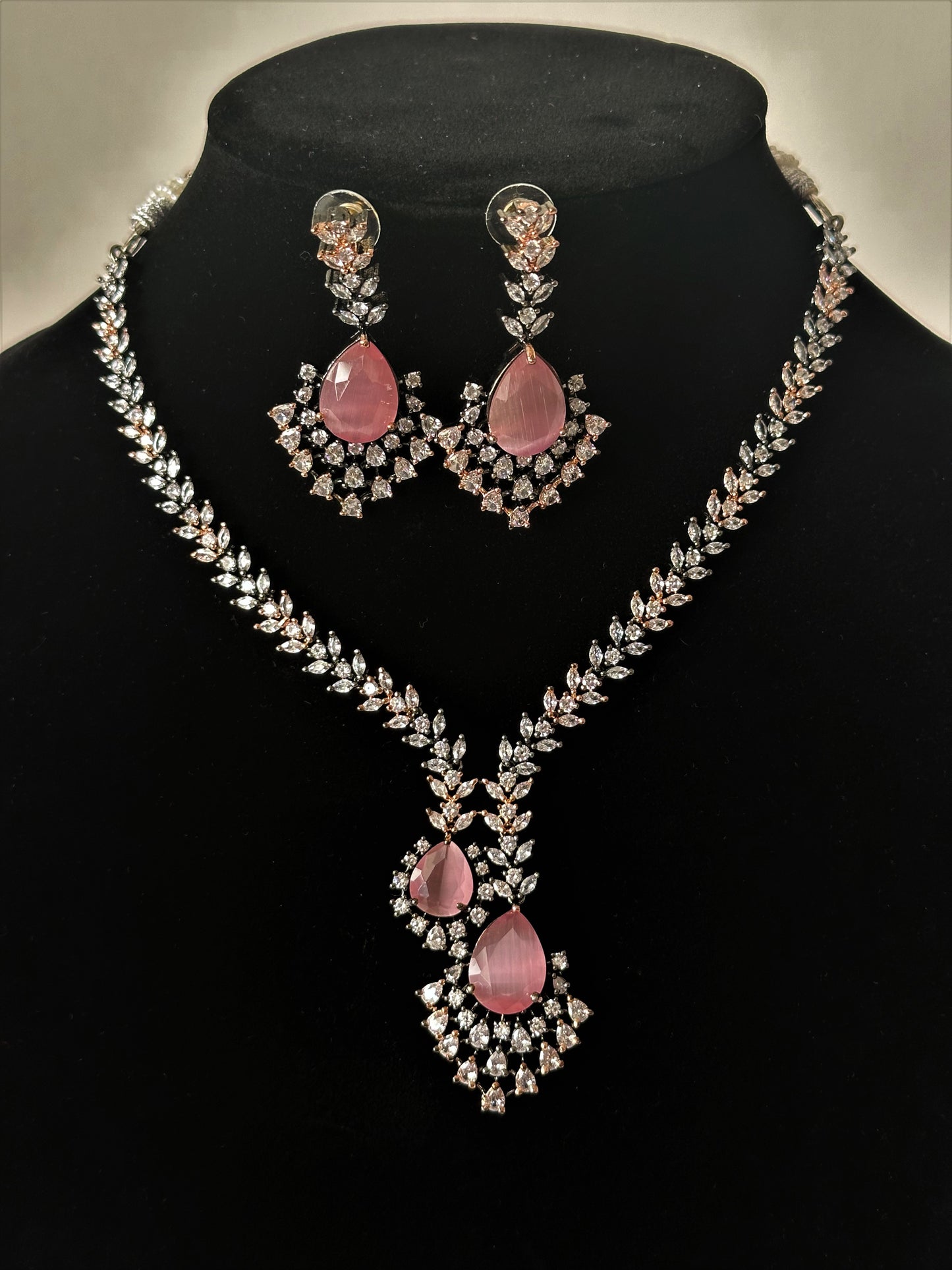 Allure- AD Necklace Set - Rose