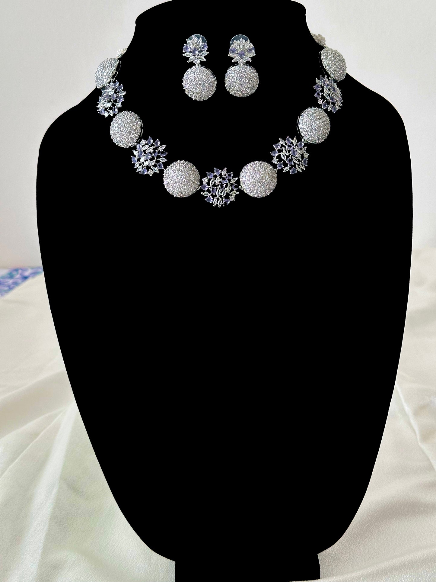 Accent AD Necklace Set - Lavender & White