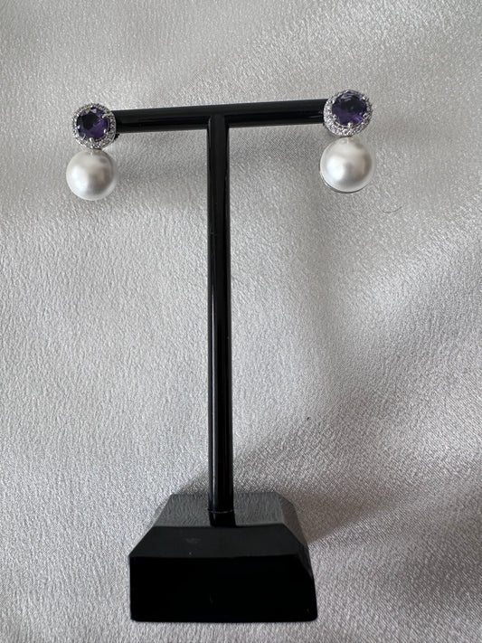 Focal Pearl Drop AD Earring